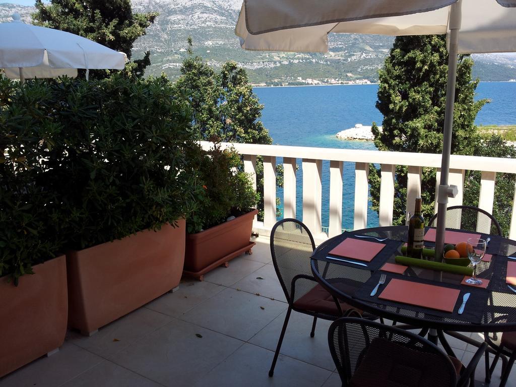 Villa Jade Apartments Front Row Sea View - Walk To Korcula Old Town Medvinjak Δωμάτιο φωτογραφία