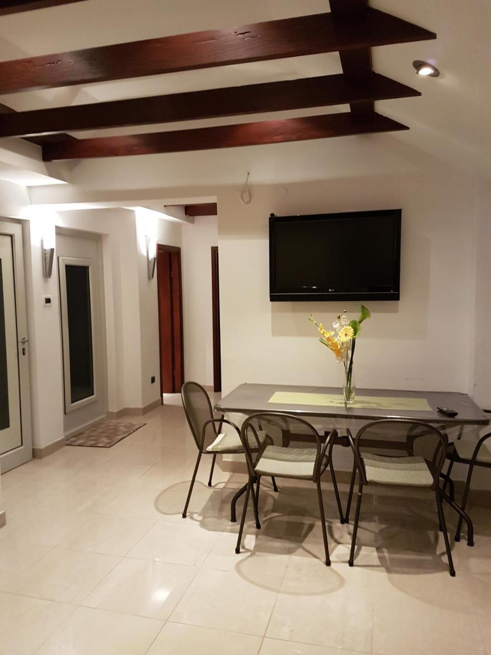 Villa Jade Apartments Front Row Sea View - Walk To Korcula Old Town Medvinjak Εξωτερικό φωτογραφία